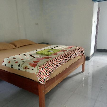 Bulan Homestay Plambi Экстерьер фото