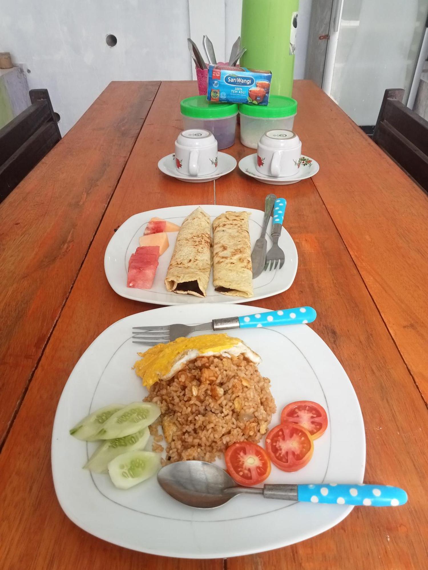 Bulan Homestay Plambi Экстерьер фото